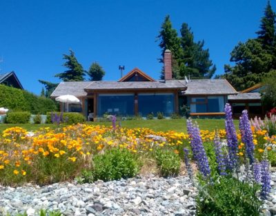 Espectacular Casa del lago en San Carlos de Bariloche con posibilidad de alquiler Bote Semirrígido