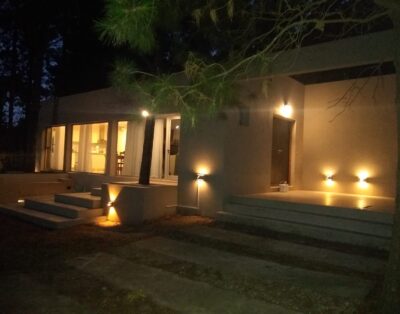 CE 227 Casa Moderna – Senderos I