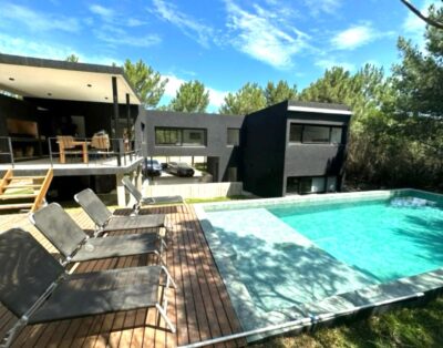 CE 322 – Casa en Barrio Maritimo III