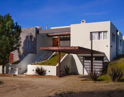 CE 335 Casa en Barrio Deportiva I Lote 117