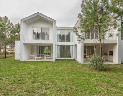 CE 320 – Casa en Barrio Maritimo III