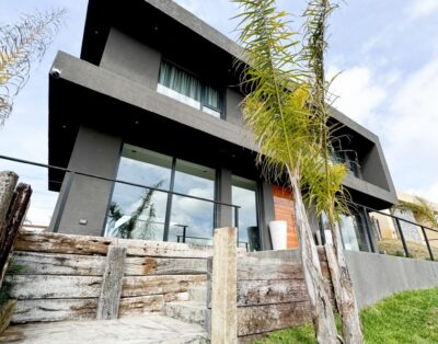 CE 338 Casa en Barrio Deportiva I