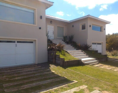 CE 374 Barrio Residencial I