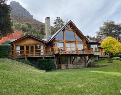 BRC 72 Impactante Casa en Arelauquen con vista al Lago Gutierrez 8 Pax