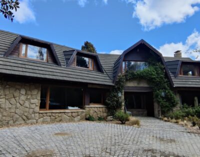 BRC 112 Casa en Arelauquen con quincho y pileta climatizada