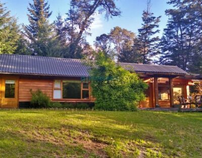 VLA 194 Casa de 123m2 sobre lote de 1916 m2 en Altos de Manzano