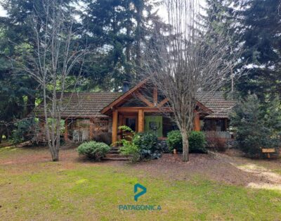 VLA 190 Casa de 264 m2 en lote de 1875 m2, Puerto Manzano