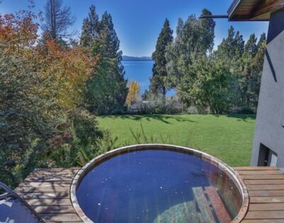 BRC 136 Casa con Jacuzzi y vista al Lago