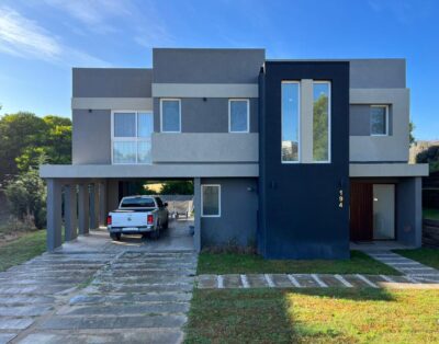 CE 485 Casa para 10 en Golf I